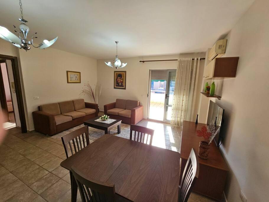 Central Apartment Tiranë Eksteriør bilde